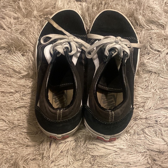 Blackand white Vans Size 7 mens - Picture 3 of 4